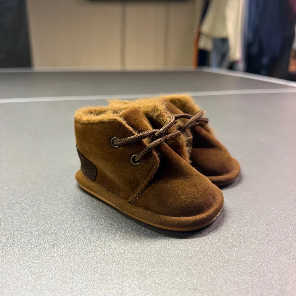 Infant Baby Faux Suede Fur‎ Lined Soft Sole Booties Chestnut Brown Lace Up Shoes